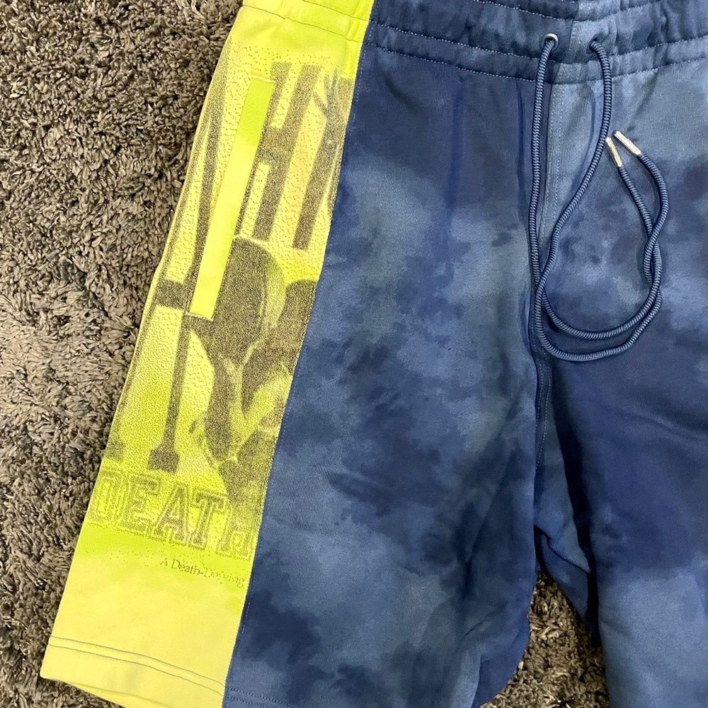 ⬇️Men's Medium Jordan athletic Shorts